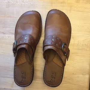 b.o.c. Clogs
